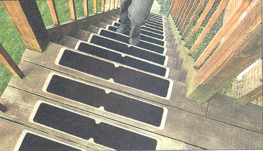 Perfiles escaleras instalaciones deportivas